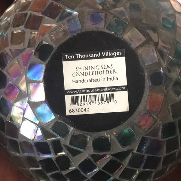 Handcrafted blue glass decor - Picture 3 of 3